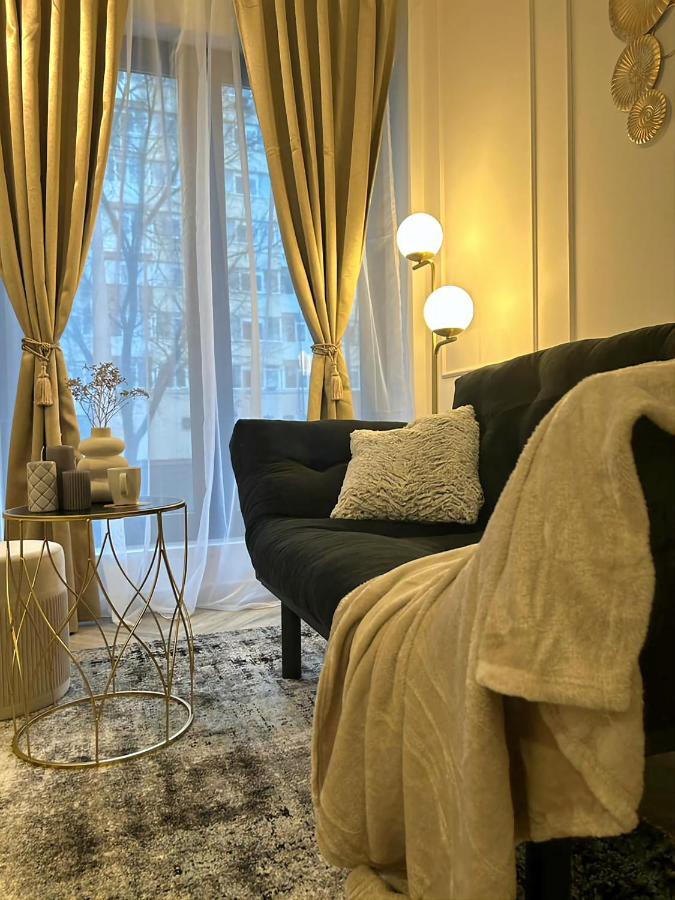 Luxury Mansion Appartement Boekarest Buitenkant foto