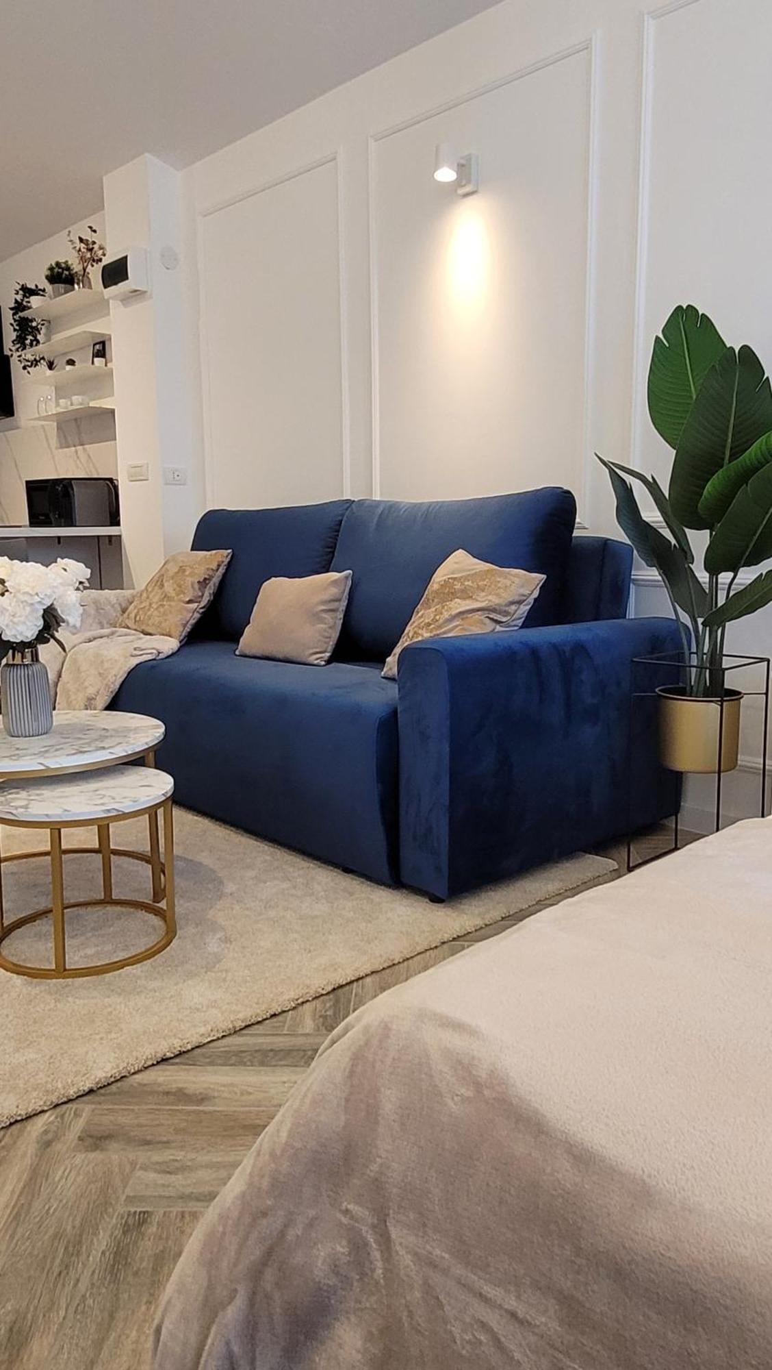 Luxury Mansion Appartement Boekarest Buitenkant foto